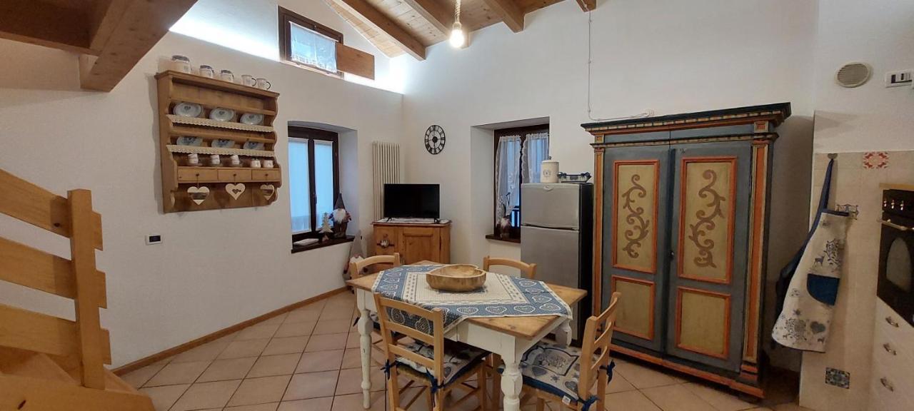 Loft Della Perpetua Di Casa Bernardi, Fuga Romantica Petfriendly Montagnaga  Exterior photo