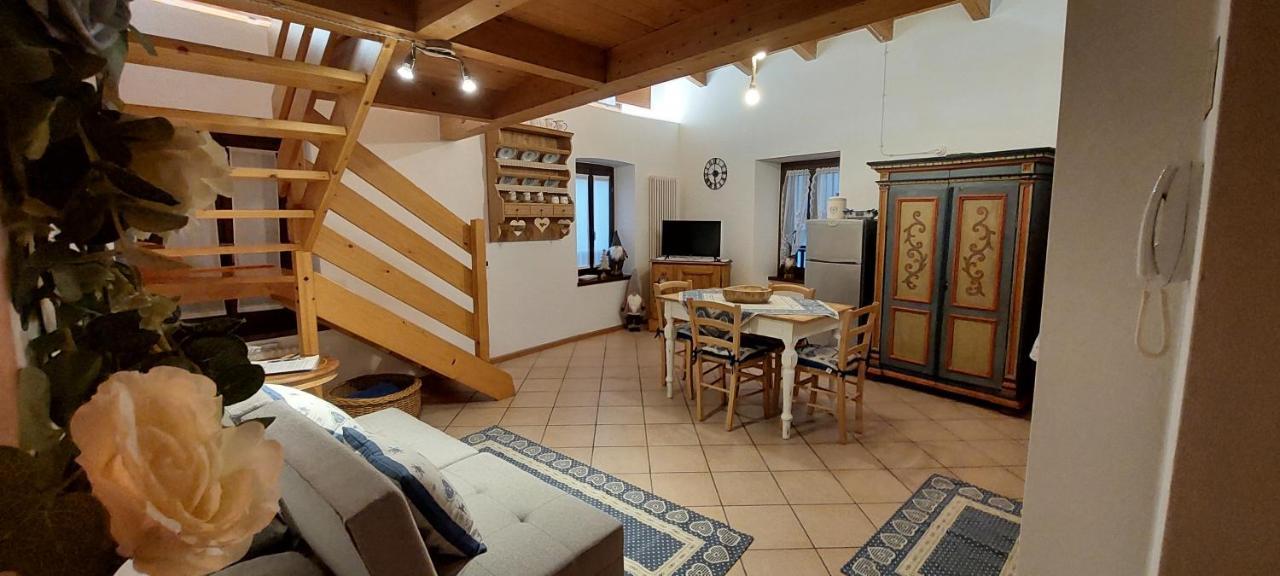 Loft Della Perpetua Di Casa Bernardi, Fuga Romantica Petfriendly Montagnaga  Exterior photo